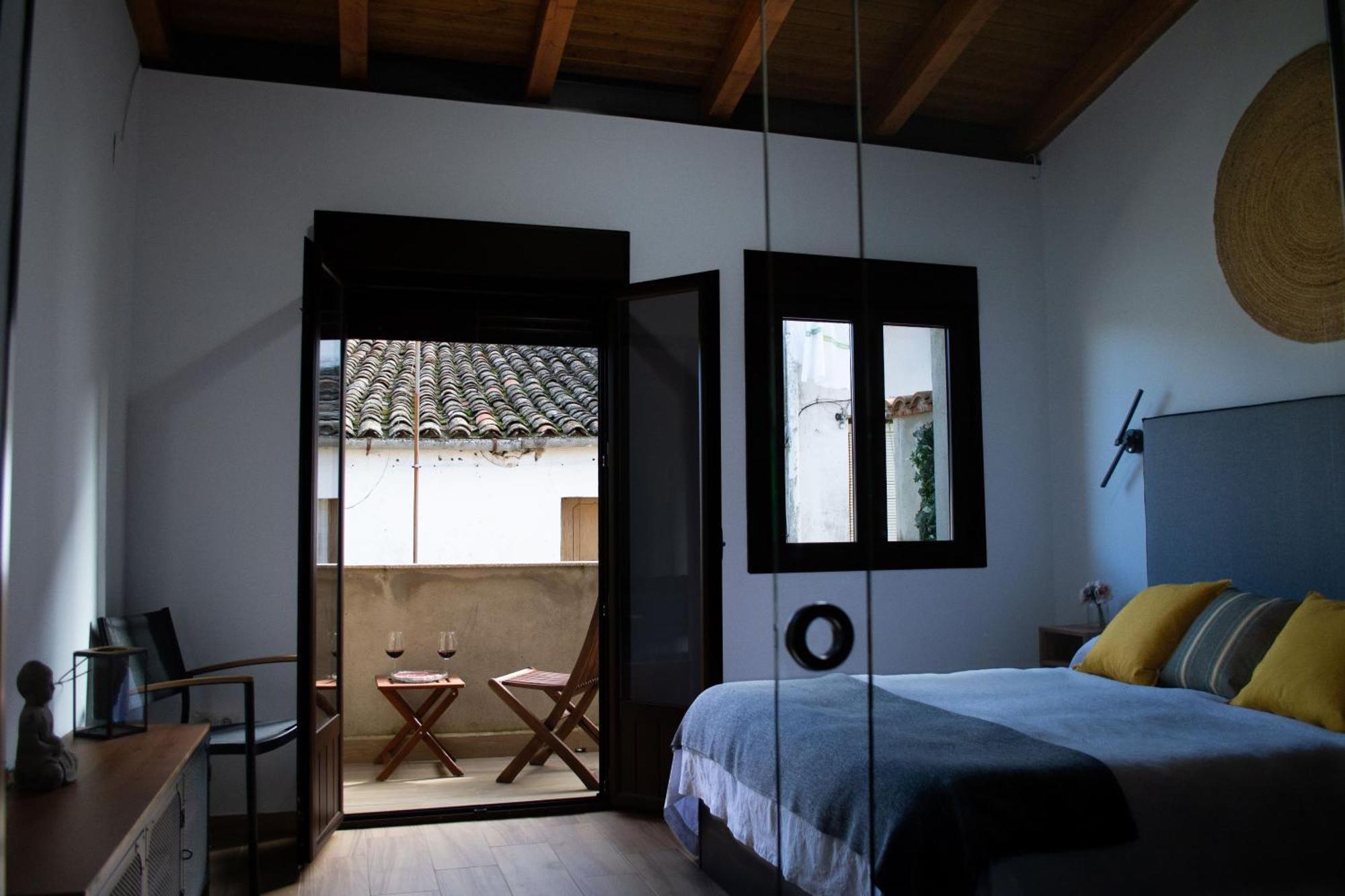 Casa Rural Dona Sol Montanchez Bagian luar foto